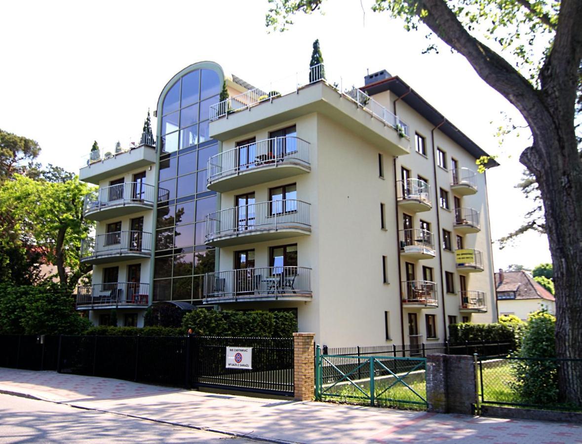 Apartamenty Swinoujscie - Apartament Morski Rezydencja Zeromskiego Exteriör bild